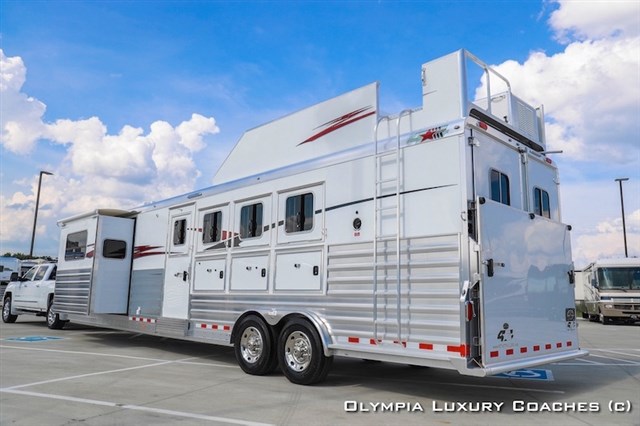 2017 4 Star 4 Horse 15ft sw LQ w/ slide Trail Boss Conversion